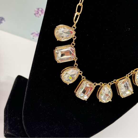 💎SALE BEAUTIFUL 7 CRYSTAL NECKLACE - Picture 4 of 6